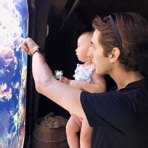 Meet your Posher, Colby